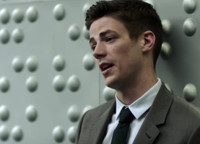 VIDEO: Sneak Peek - THE FLASH Returns with 'Borrowing From the Future' Episode