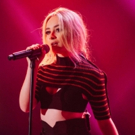 VIDEO: Sabrina Carpenter Performs 'Thumbs' on LATE LATE SHOW Video