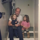 PHOTO: Bruce Willis Hangs Out with His Broadway Babies Backstage at MISERY Video