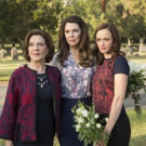 Netflix in "Preliminary Talks'  for Second GILMORE GIRLS  Revival! Video