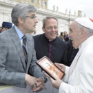 CBS SUNDAY MORNING's Mo Rocca Visits with Pope Francis This Sunday Video