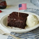 Cracker Barrel Old Country Store' Honors Our Nation's Heroes, Invites Guests to Suppo