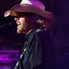 TBS Premieres New Special NEIGHBORHOOD SESSONS FEATURING TOBY KEITH Tonight Video