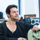 BWW Interview: From Middle-Earth to Midtown Manhattan- Richard Armitage Takes On Off- Video