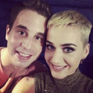 Katy Perry Visits DEAR EVAN HANSEN and Leaves Raving Video