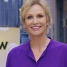 Jane Lynch to Host CBS FALL PREVIEW Next Month