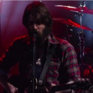 VIDEO: Ray LaMontagne Performs 'Hey, No Pressure' on LATE SHOW