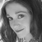 Amy Oestreicher Brings One-Woman Musical and Keynote Presentation to Jewish Orthodox…