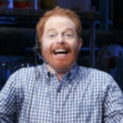 VIDEO: FULLY COMMITTED's Jesse Tyler Ferguson Shares Opening Night Messages From MODERN FAMILY Pals