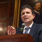 Photo Flash: Dutch Treat Honors New Yorker Editor David Remnick with Gold Medal for…