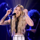 VIDEO: Songwriter Julia Michaels Makes TV Debut Performing 'Issues' on TONIGHT Video