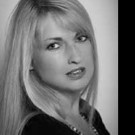 Black Opal Books Announces the Release of THE BEEKEEPER'S DAUGHTER by Jane Jordan: