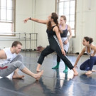 Doug Varone and Dancers Offer DEVICES: Choreographic Intensive & Mentorship Program i Video