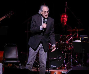 Photo Coverage: Robert Klein Hosts FROM MOSES TO MOSTEL at The Town Hall 
