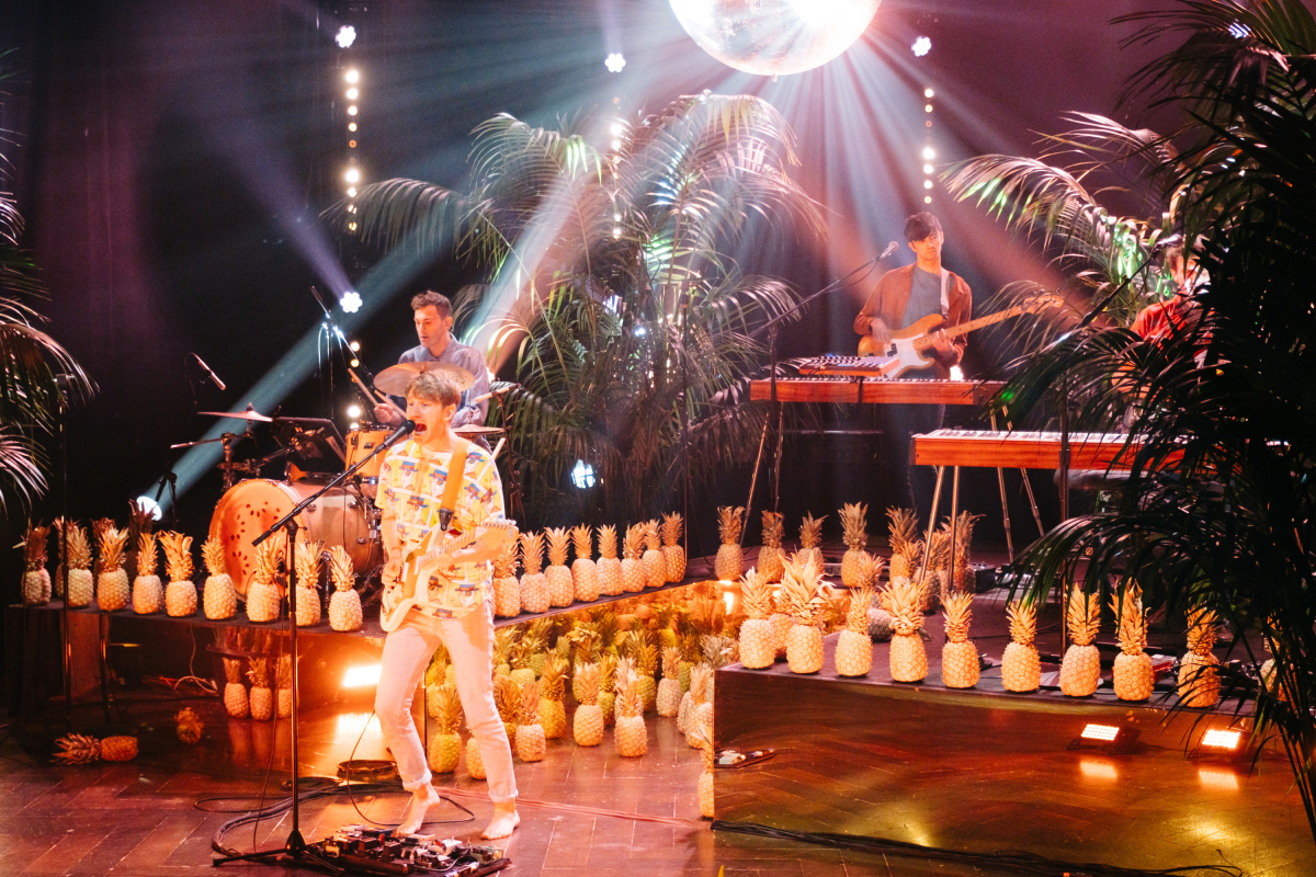 VIDEO Glass Animals Perform 'Pork Soda' on LATE LATE SHOW