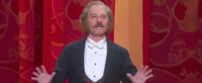 VIDEO: HELLO DOLLY's David Hyde Pierce Performs on THE TONYS Video