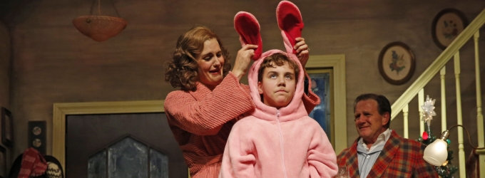 Photos: More Shots from A CHRISTMAS STORY at Parmount Theatre