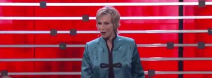 VIDEO: Jane Lynch Opens PEOPLE'S CHOICE AWARDS With Hilarious GLEE-Like Number Video