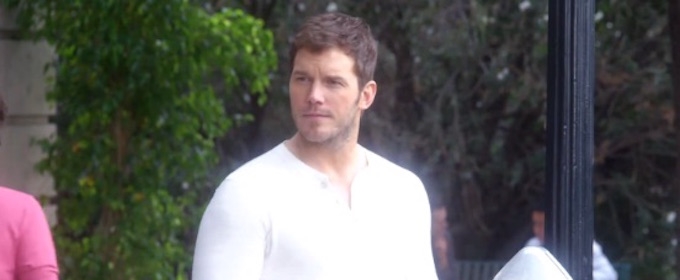 VIDEO: Sneak Peek - Chris Pratt Joins Real-Life Wife Anna Faris on Tonight's MOM Video