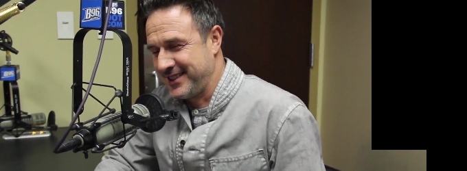 STAGE TUBE: David Arquette Talks SHERLOCK HOLMES in Chicago Video