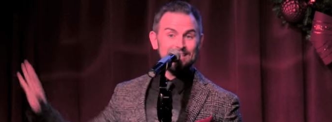STAGE TUBE: Daniel Reichard Sings 'Santa Claus is Coming to Town' at Birdland Video