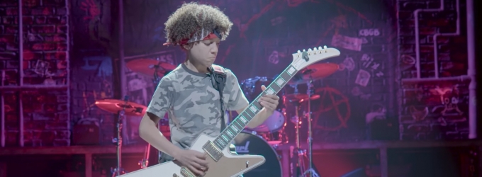 STAGE TUBE: SCHOOL OF ROCK's Brandon Niederauer Celebrates July Fourth, Jimi… Video