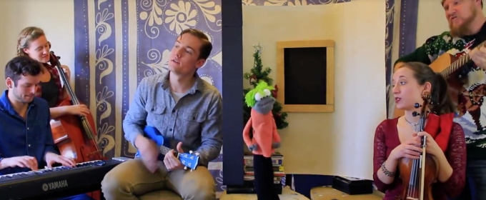 STAGE TUBE: Cast of THE UNDERSTUDIES Unveils Holiday Mashup 'Blue/White Christmas'… Video