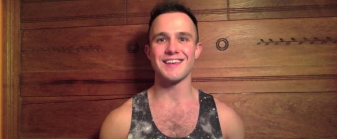 STAGE TUBE: Puppy Tales: Backstage at HOW THE GRINCH STOLE CHRISTMAS with Andreas… Video