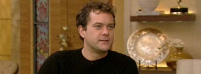 VIDEO: Joshua Jackson Talks Off-Broadway Debut in SMART PEOPLE Video