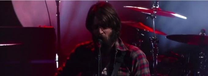 VIDEO: Ray LaMontagne Performs 'Hey, No Pressure' on LATE SHOW Video