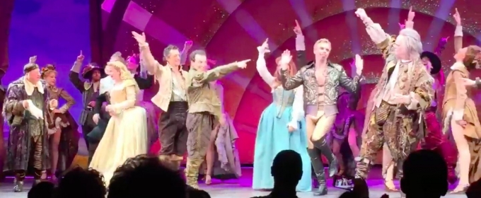 STAGE TUBE: Celebrate the Final Broadway Curtain Call of SOMETHING ROTTEN! Video