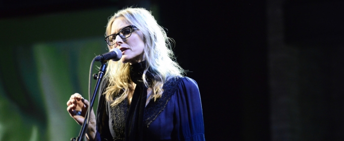 VIDEO: Aimee Mann Performs 'Goose Snow Cone' on LATE SHOW Video