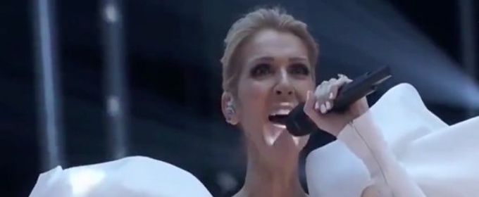 VIDEO: Celine Dion Performs 'My Heart Will Go On' on BILLBOARD MUSIC AWARDS Video