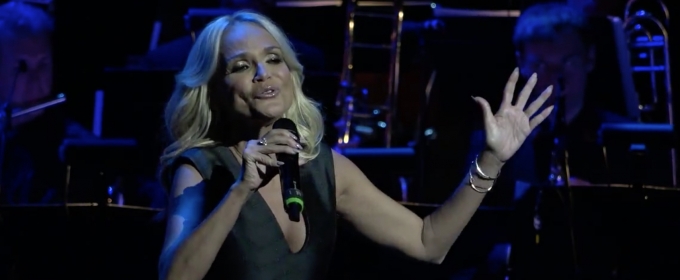 VIDEO: Kristin Chenoweth Performs 'The Sweetheart Tree' for Henry Mancini Tribute at… Video