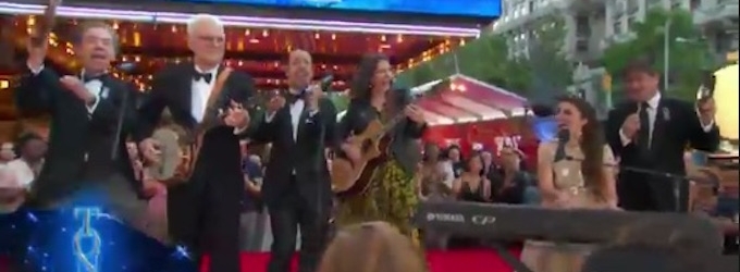 VIDEO: Best Score Nominees Lin-Manuel Miranda & More Perform 'Tomorrow' on the TONY… Video