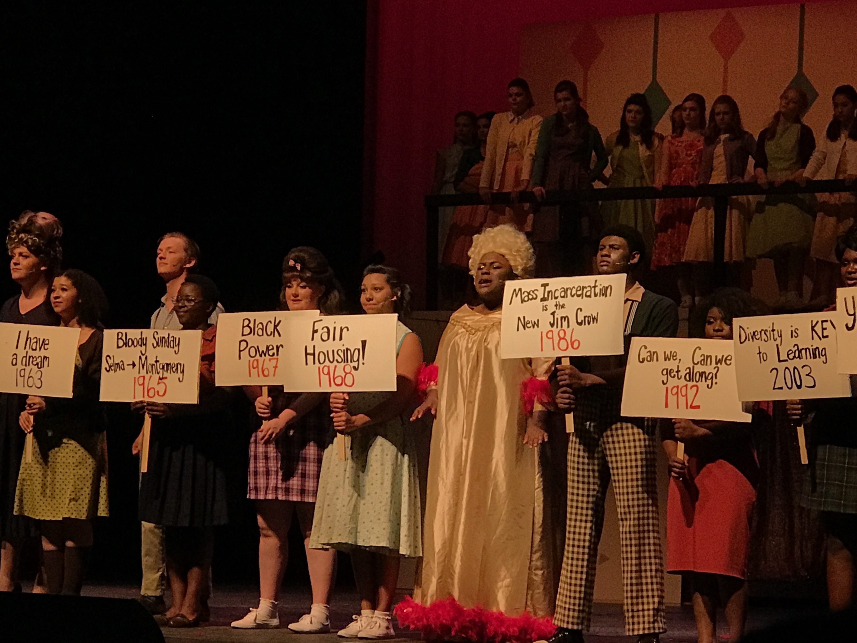 Kansas City Youth to Take on Diversity with HAIRSPRAY at Stage Right Performing Arts Image