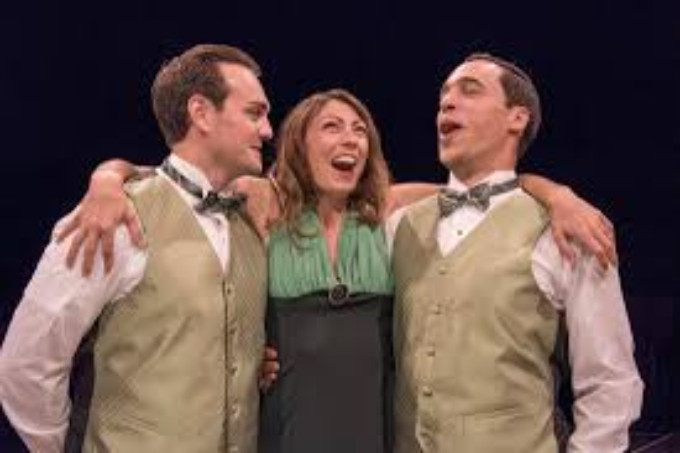 Review: STRONG CAST MAKES FOR SUPERB 'DESIGN FOR LIVING' at IRISH CLASSICAL THEATRE Image