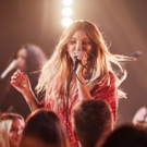 VIDEO: Julia Michaels Performs 'Uh Huh' on LATE LATE SHOW Video