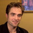 Robert Pattinson Talks Breaking Down Walls & More on CBS SUNDAY MORNING, 8/20 Video