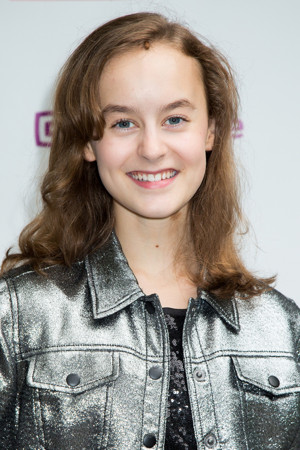 Sydney Lucas and More Join 'A Kids' Eye-View of Fun Home' Panel at BroadwayCon Image