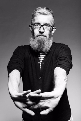 Les Waters Will Step Down As Artistic Director of the Actors Theatre of Louisville Image