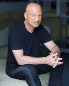 Comedian Howie Mandel Returns to Aces of Comedy Stage Image