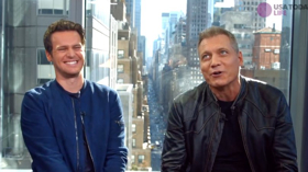 VIDEO: Jonathan Groff Sang FROZEN, HAMILTON During Filming of New Netflix Series Image
