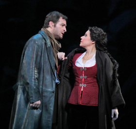 Review: CARMEN at Dorothy Chandler Pavilion Image