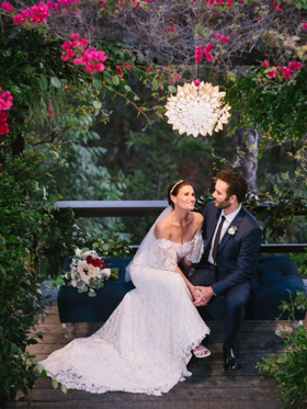 Photo Flash: Idina Menzel and Aaron Lohr Tie the Knot 