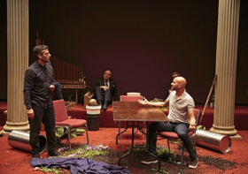 Review Roundup: Sam Gold Brings HAMLET to The Public Theater Image