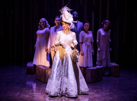 Starry A LITTLE NIGHT MUSIC Adds Ninth Week at Signature Theatre Image