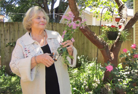 Inevitable Theatre Company Makes Performance Debut with UNSUSPECTING SUSAN Image