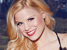 Get Tickets to Megan Hilty's Holiday Run with The New York Pops Image