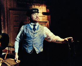 Review: THE RAILWAY CHILDREN, Richmond Theatre Image